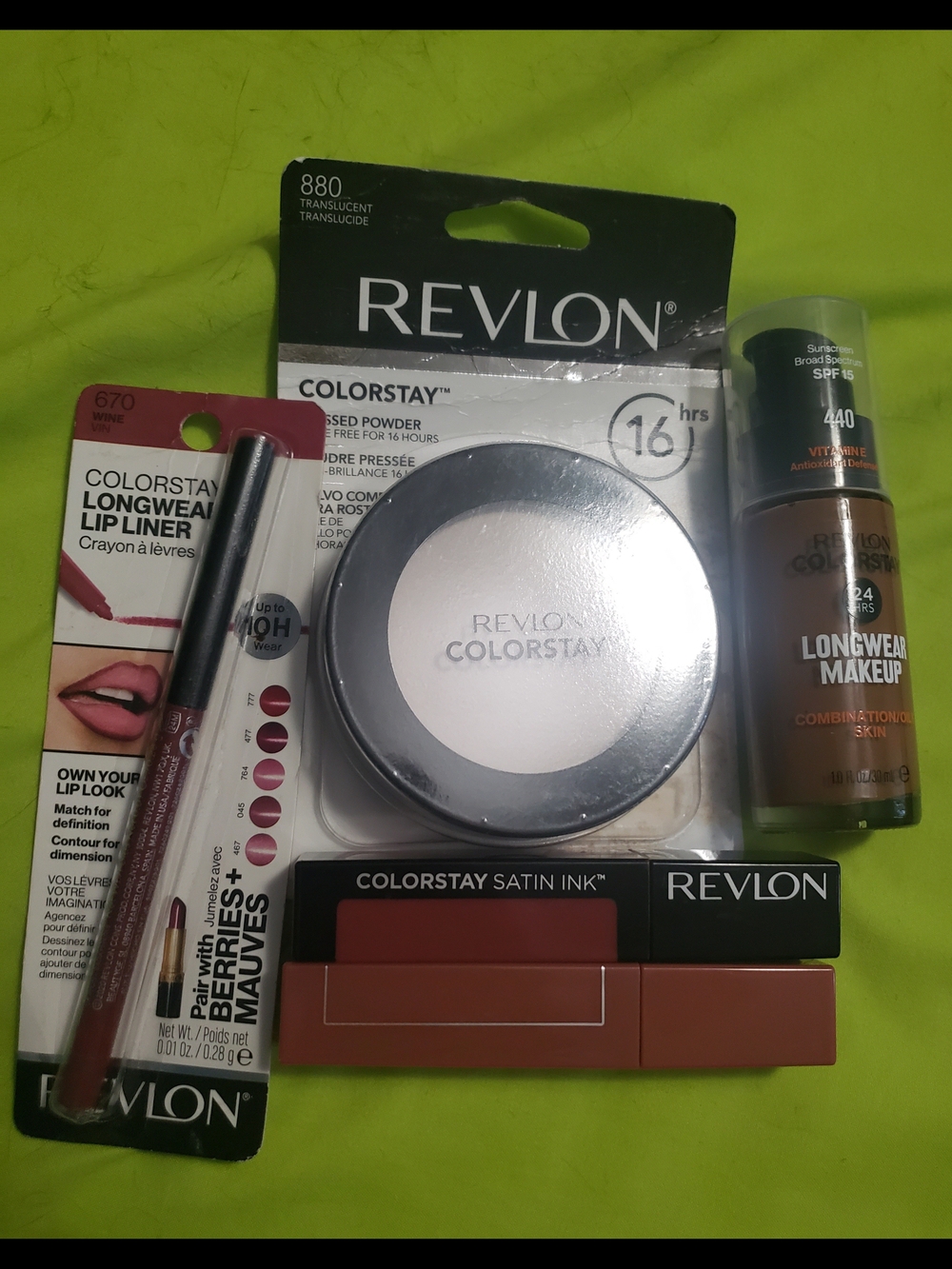 Revlon ColorStay Makeup Set with Pressed Powder Foundation Burgundy Lip Shades